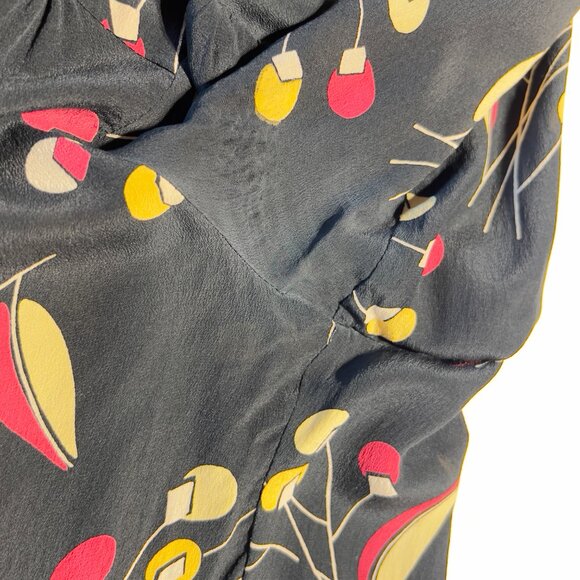 What Goes Around Comes Around 100% Silk Bow Blouse | Vintage 80s Art Deco size M - Picture 12 of 12